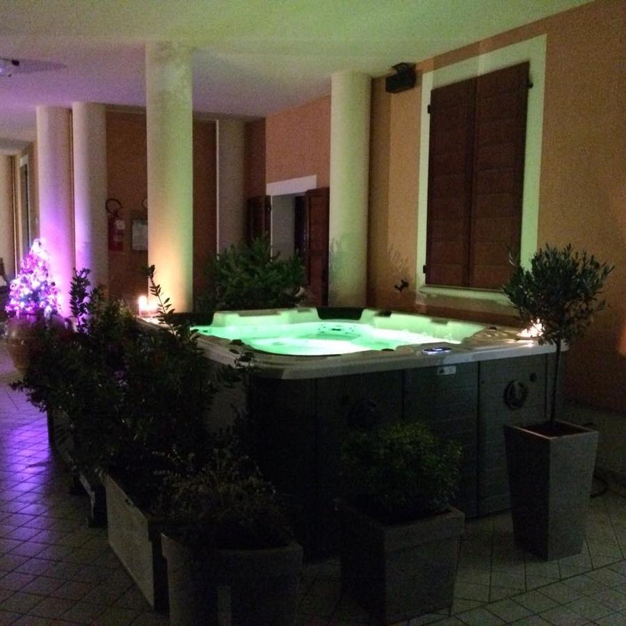 Residence Villa Degli Ulivi 베르티노로 외부 사진